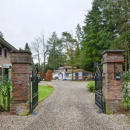 Casa vacanze Casa Do Cervo, Boshof 6 Luxe Met Overdekt Terras Ermelo